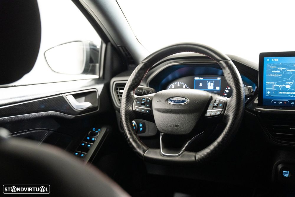 Ford Focus SW 1.0 EcoBoost MHEV ST-Line - 18