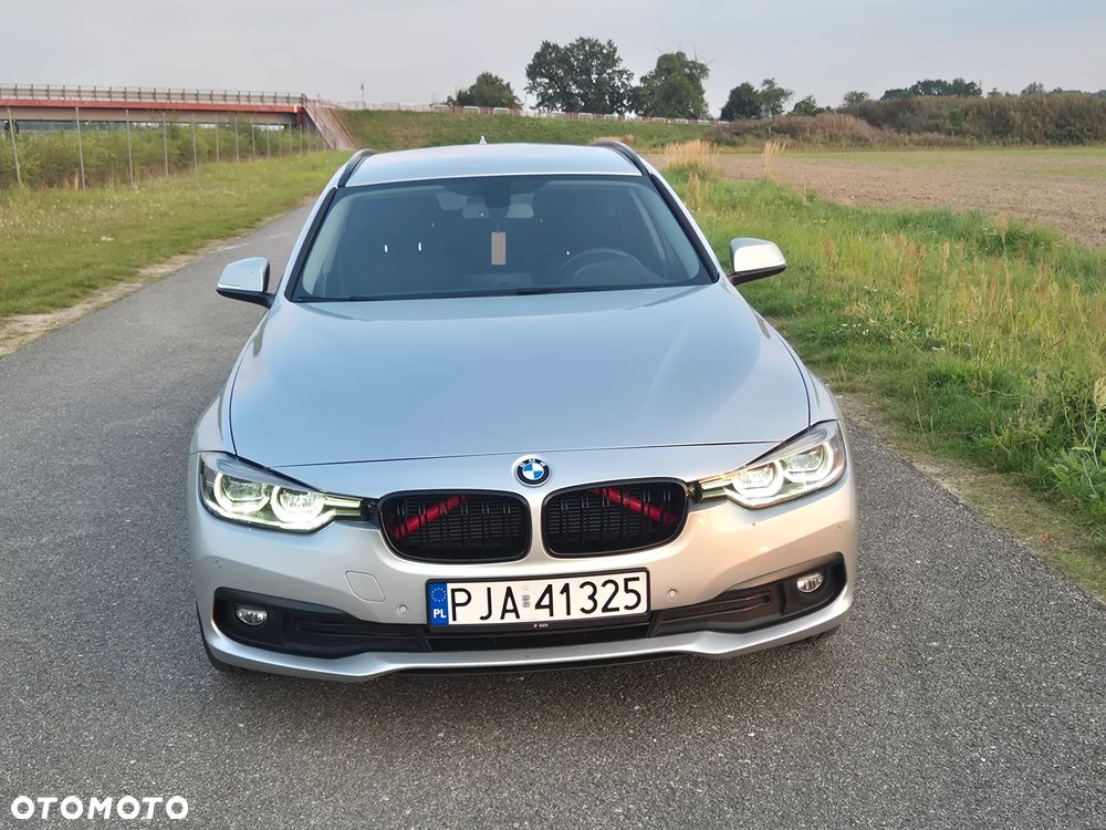BMW Seria 3 320d - 11
