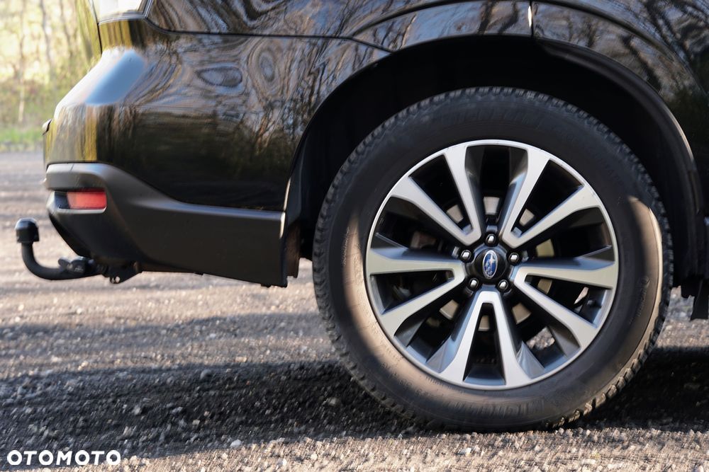 Subaru Forester 2.0 XT Sport Lineartronic - 12