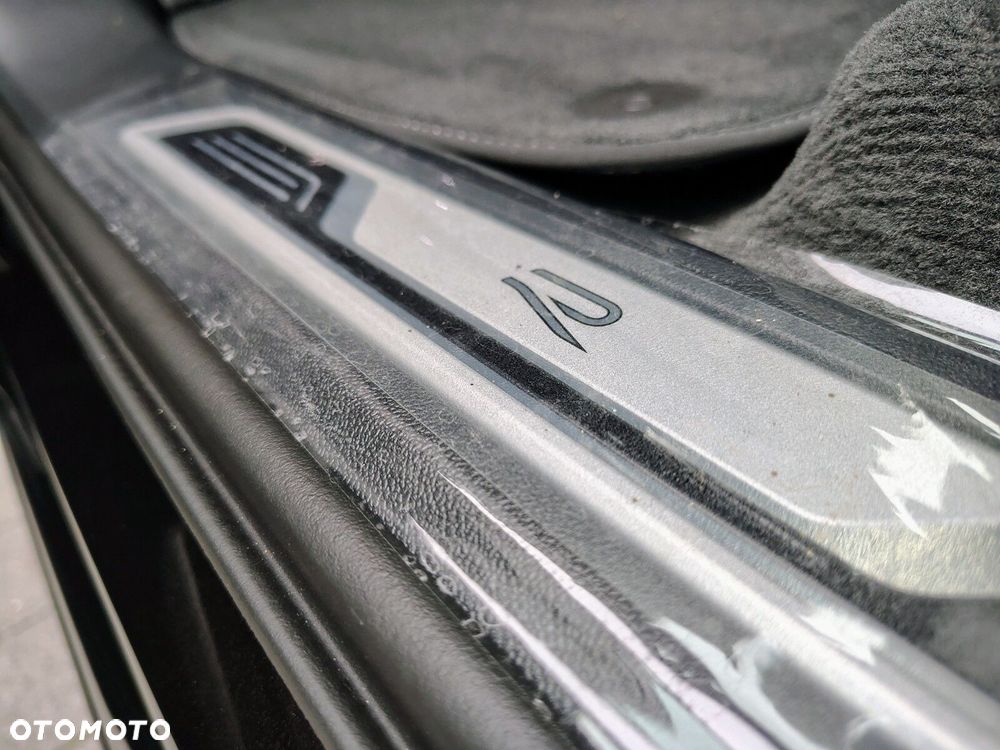 Volkswagen Touareg 3.0 V6 TDI 4Motion R-Line - 40