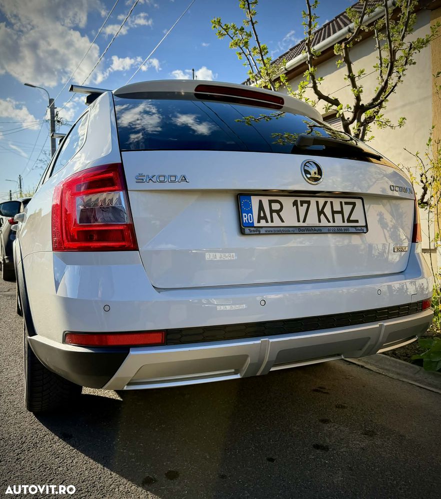 Skoda Octavia 2.0 TDI 4x4 DSG Scout - 10