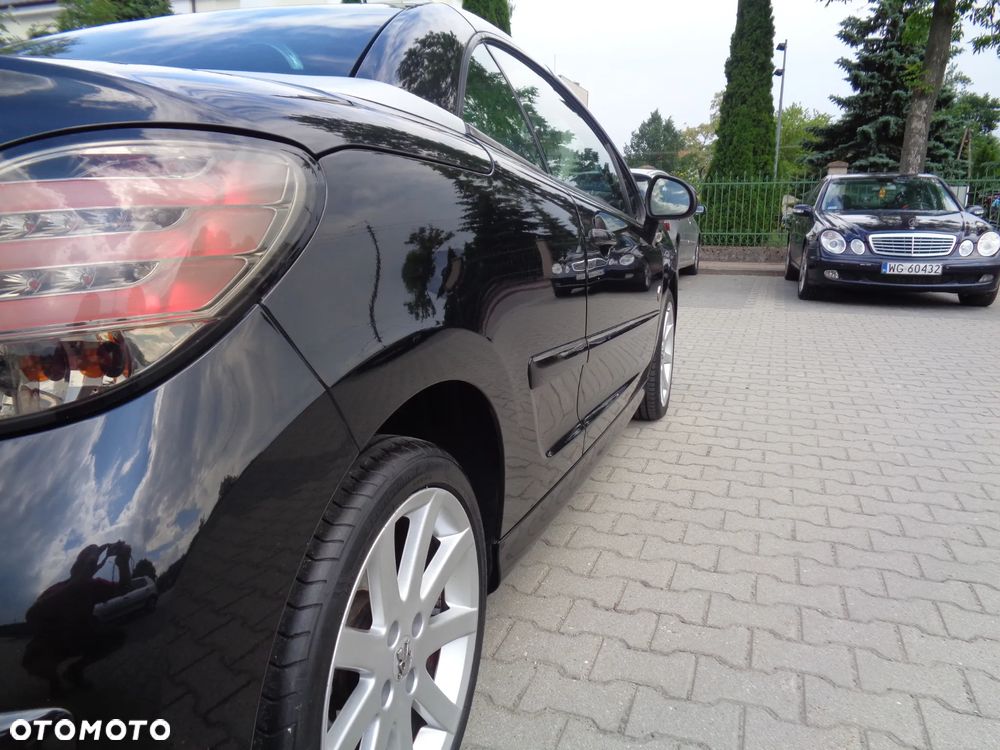 Peugeot 207 CC FAP 110 (Blue Lion) Roland Garros - 29