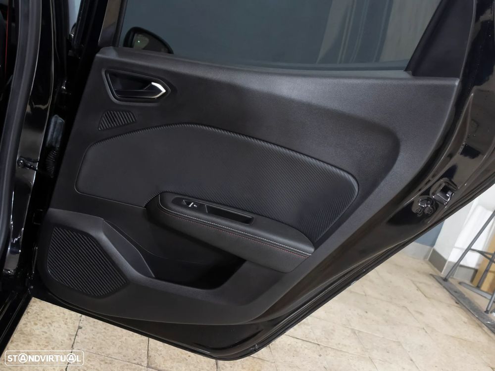 Renault Clio 1.0 TCe RS Line CVT - 9