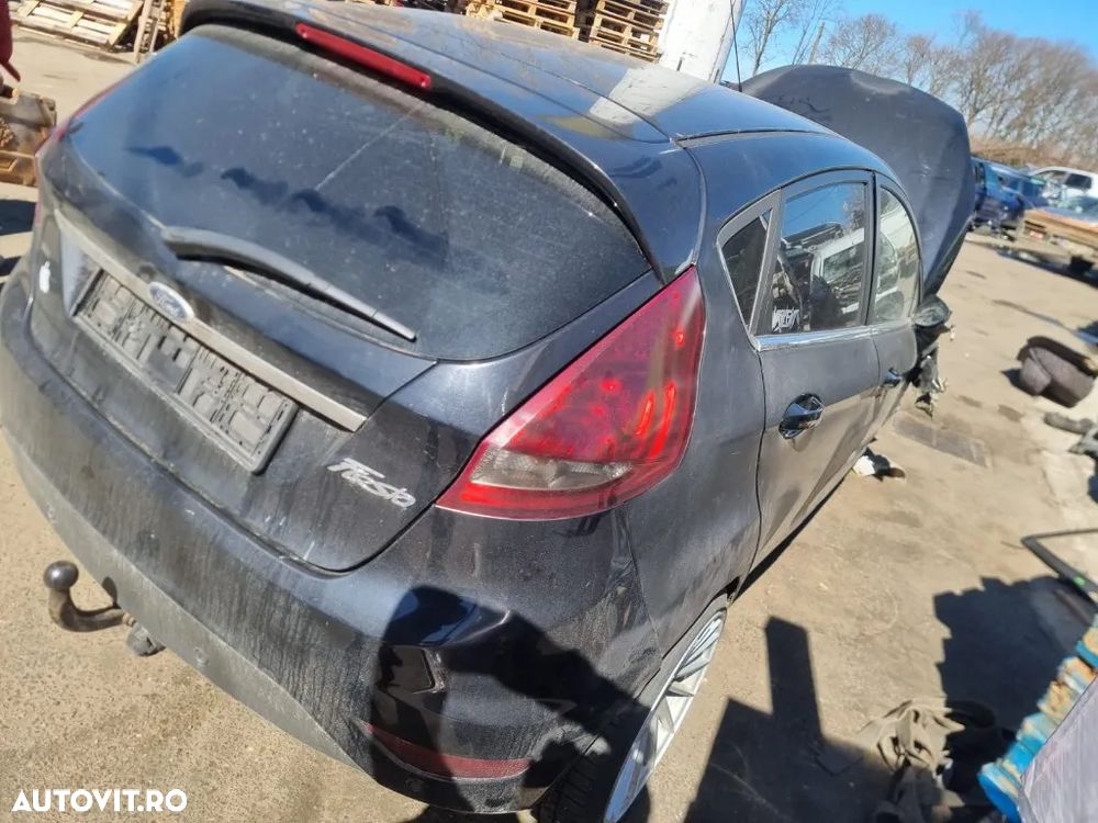 Dezmembrez Ford Fiesta 6 an 2011, motor 1.4 tdci 70cp cod KVJA, cutie de viteze manuala 5+1 trepte - 4