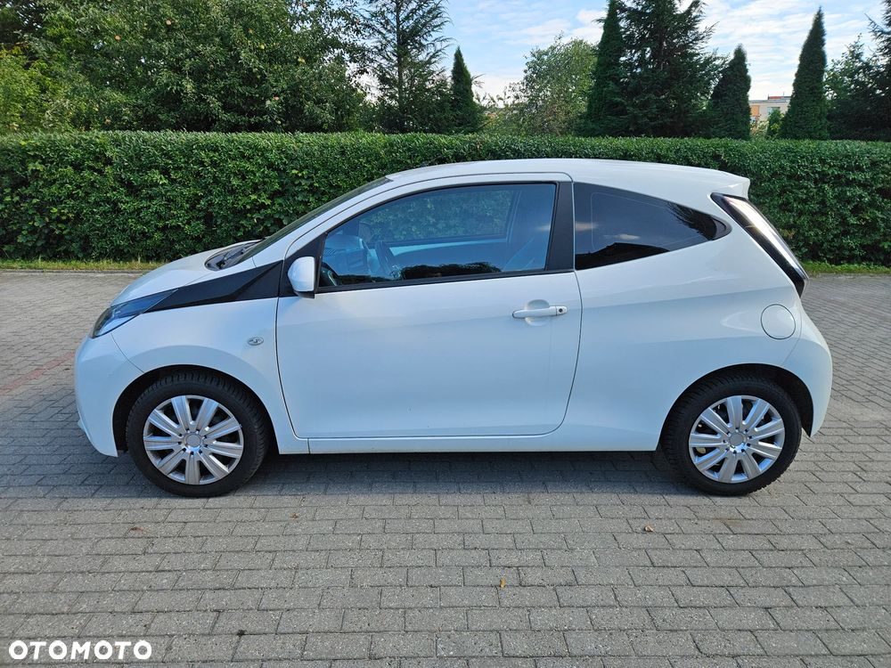 Toyota Aygo 1.0 VVT-i Sprint EU6 - 1