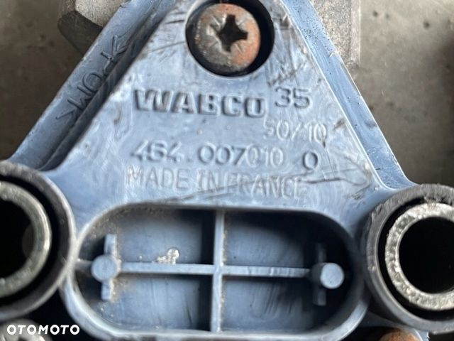 SCANIA VOLVO zawór poziomujący wabco 4640070110 - 2