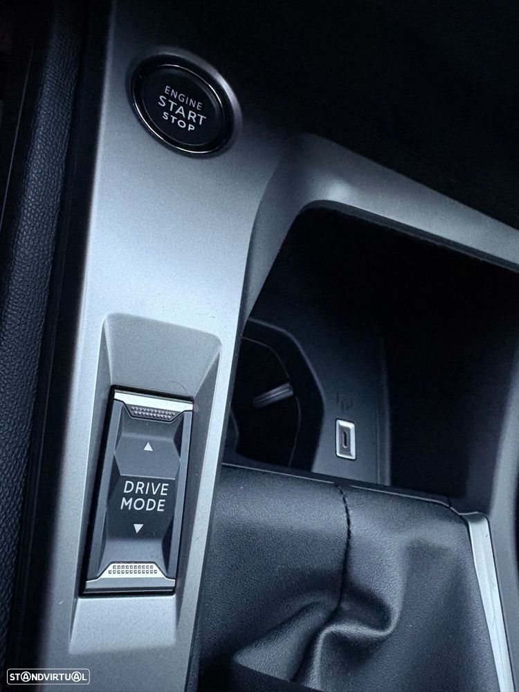 Peugeot 308 1.5 BlueHDi Active Pack - 45