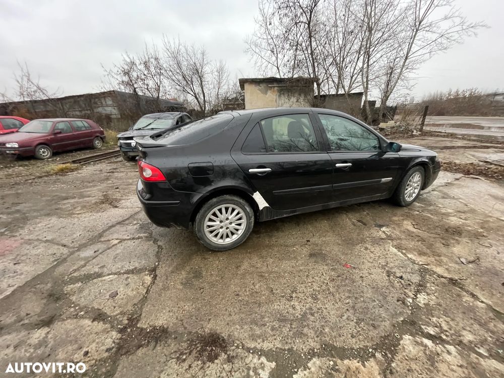 Dezmembrez Renault Laguna II Facelift 2.0 dCi M9R Euro4 110kW 148Hp An 2007 - 5