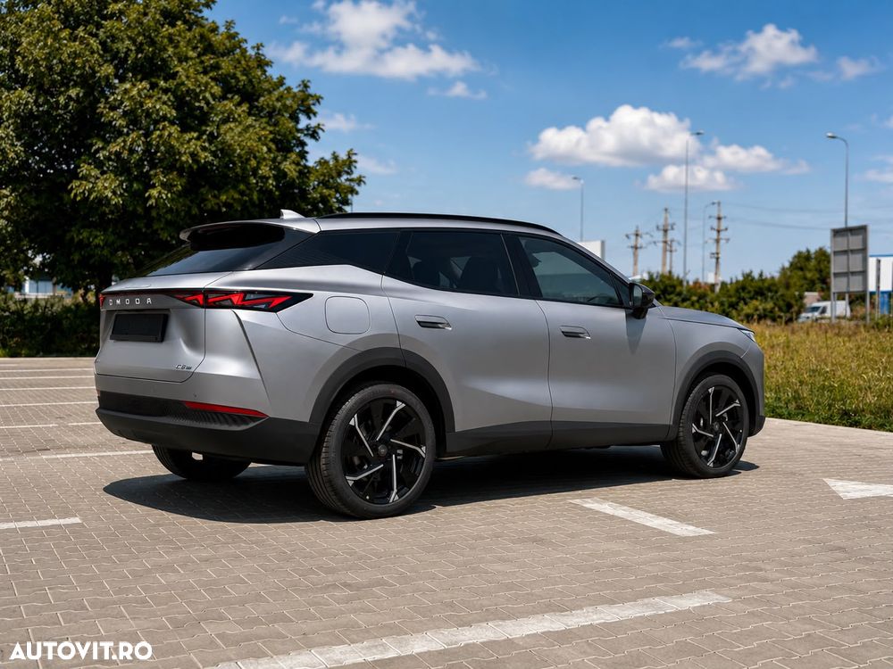 Omoda 7 1.5 TGDI 1DHT PHEV Exclusive - 8