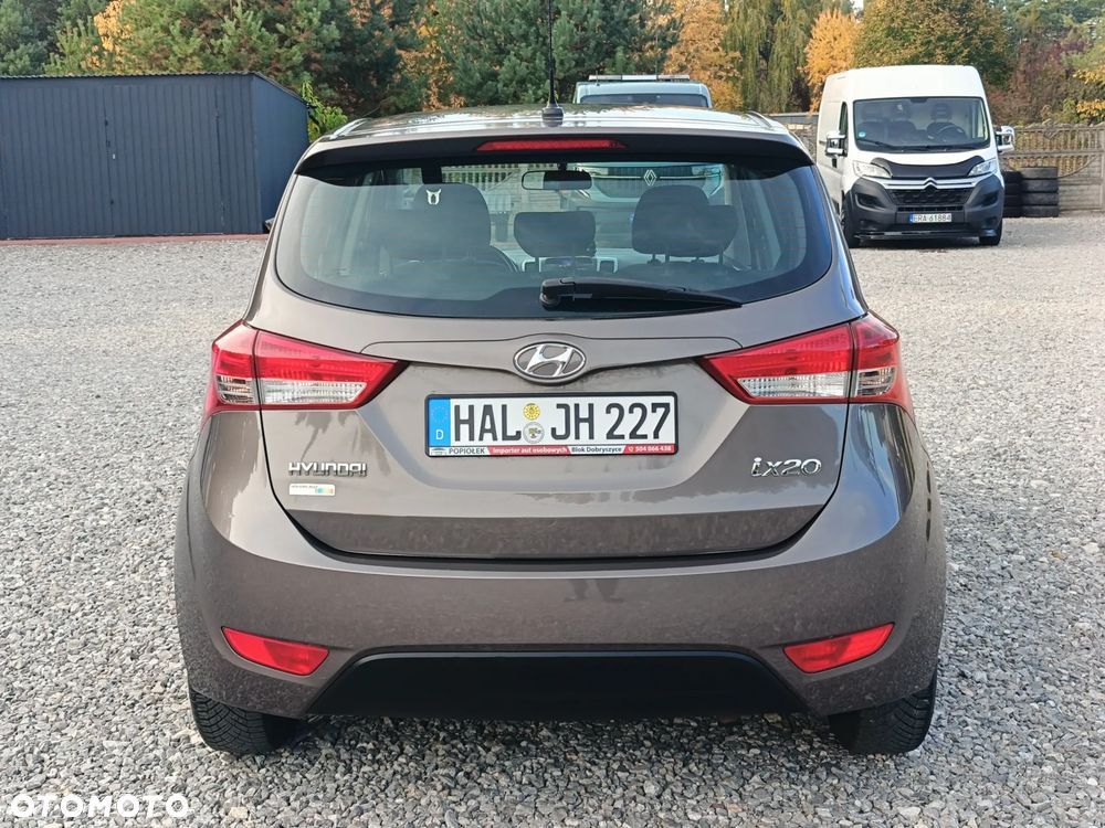 Hyundai ix20 1.4 Comfort - 11