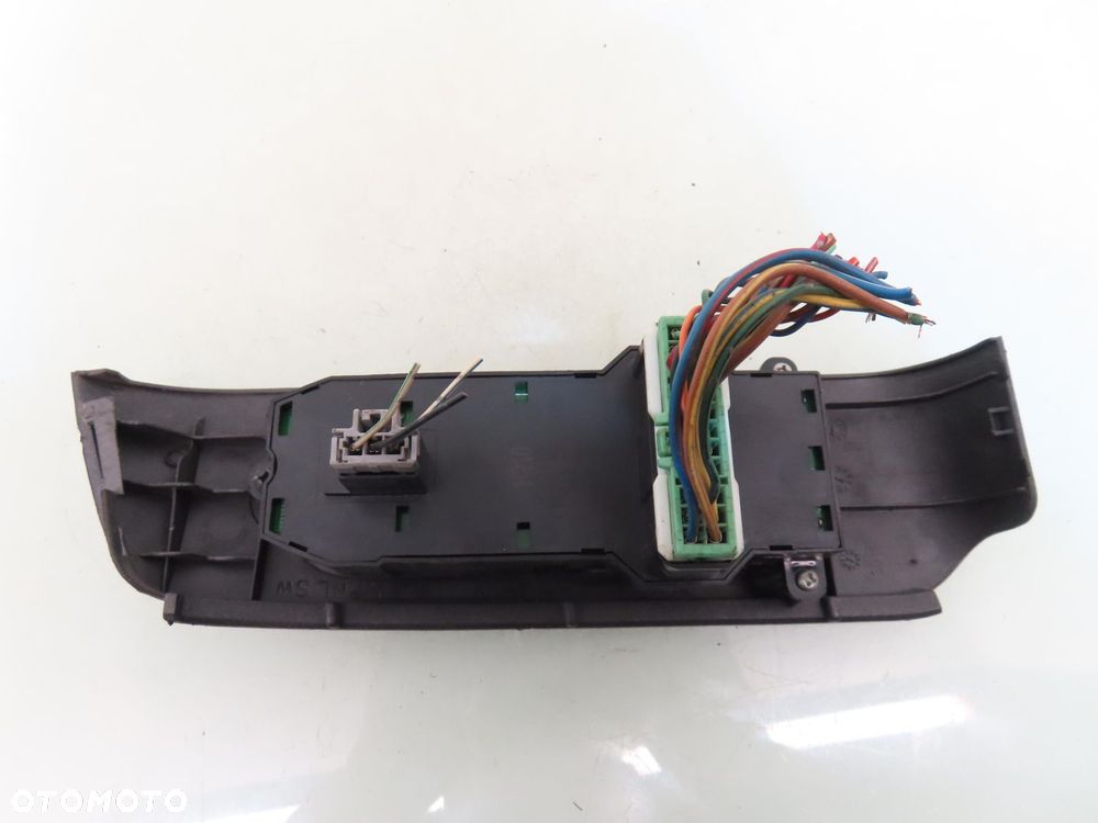 PANEL SZYB HONDA JAZZ II 83543SAAG410 - 5