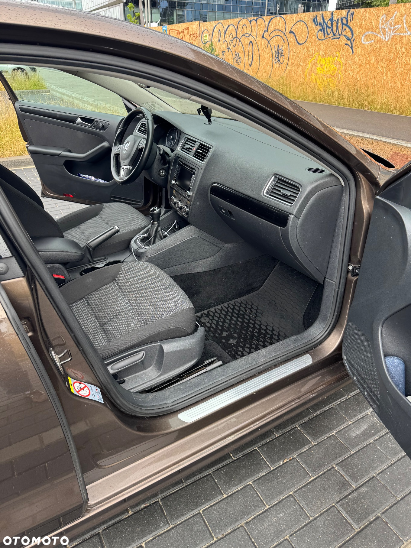 Volkswagen Jetta 1.6 TDI BMT Comfortline - 9