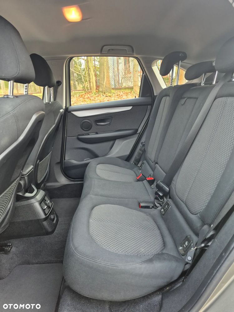 BMW Seria 2 218i Advantage - 6