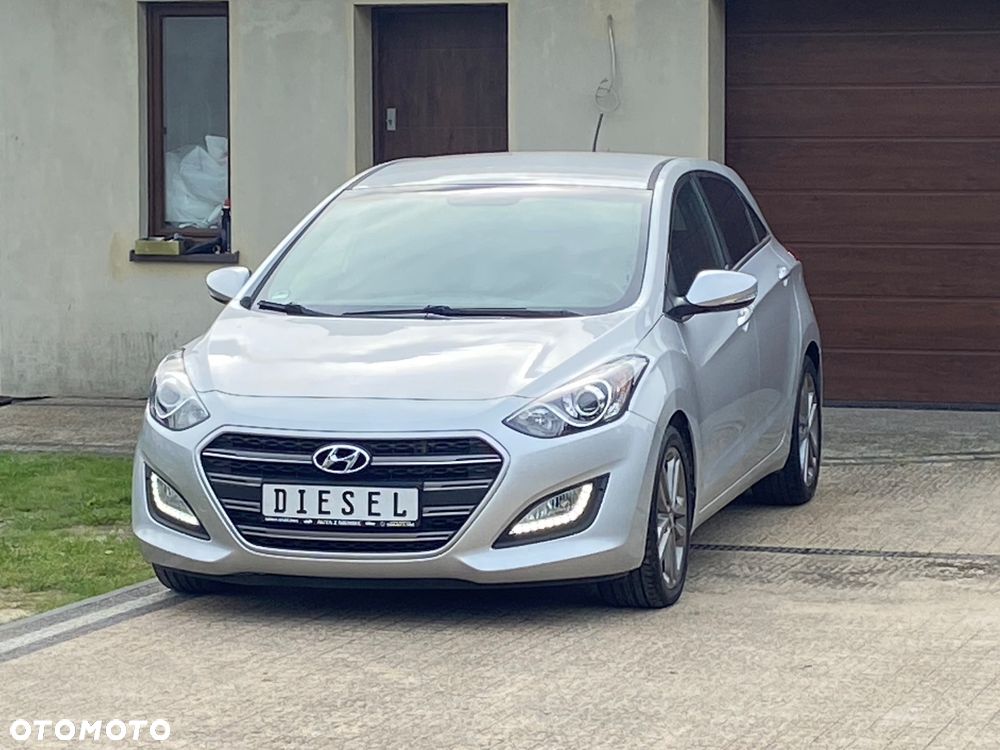 Hyundai i30 blue 1.6 CRDi DCT Passion - 10