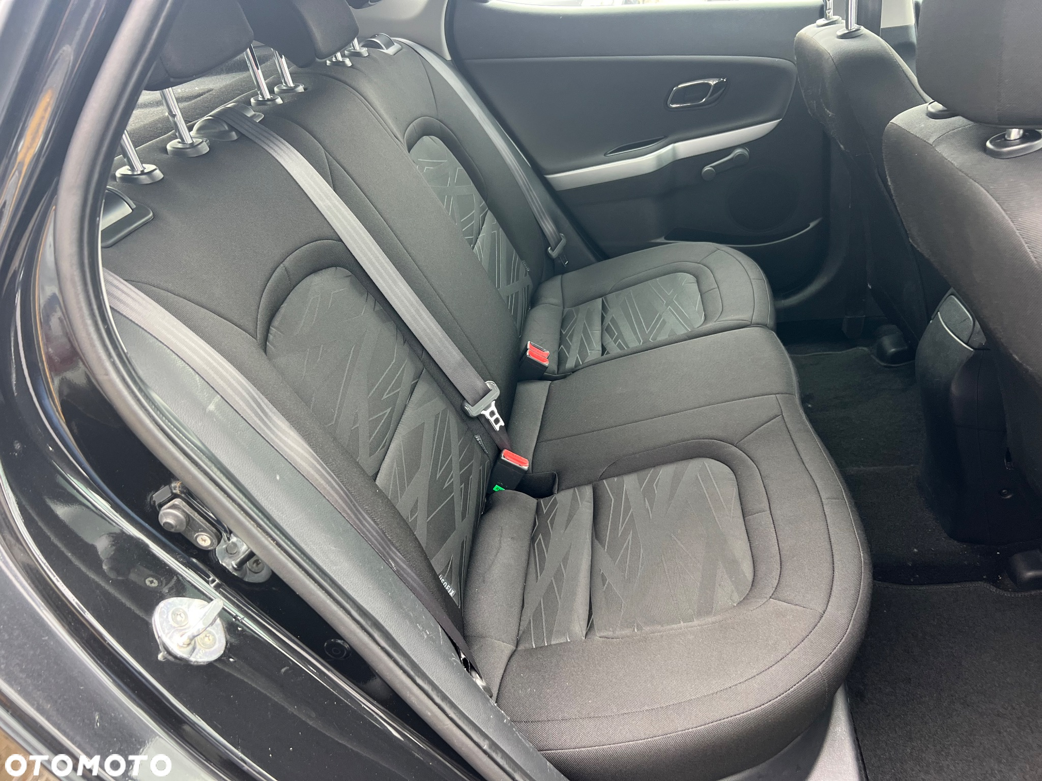 Kia Ceed 1.4 CRDi 90 Spirit - 8