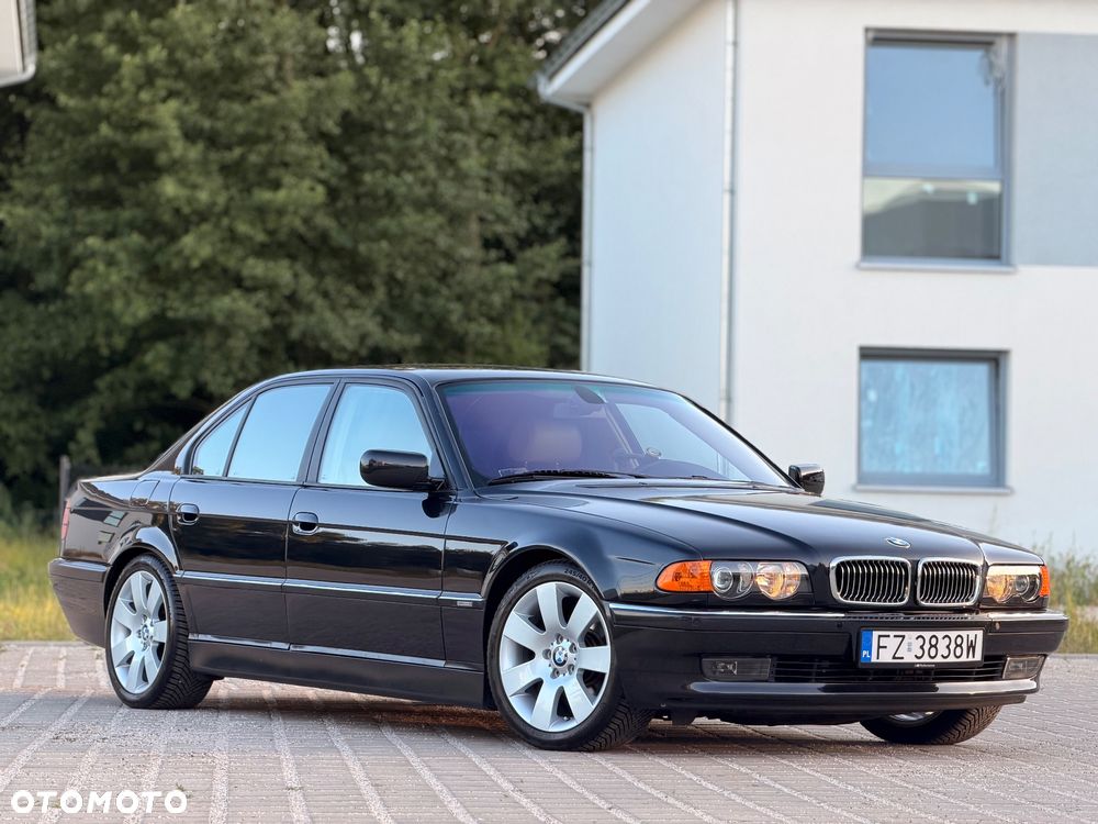 BMW Seria 7 728i L - 10