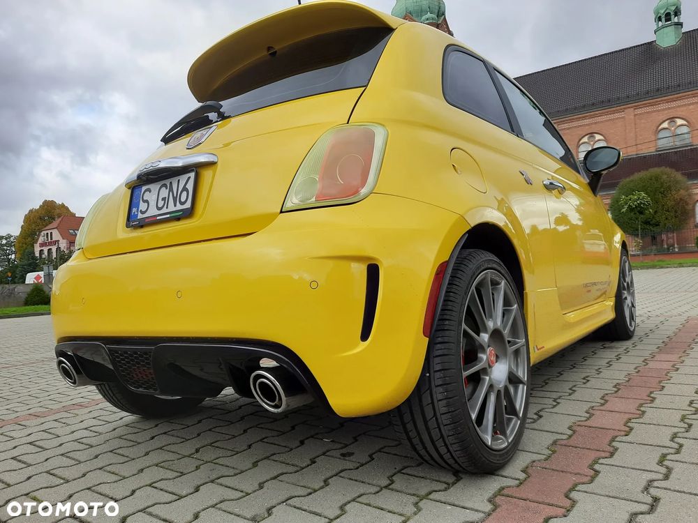 Fiat 500 595 Abarth Pista - 12