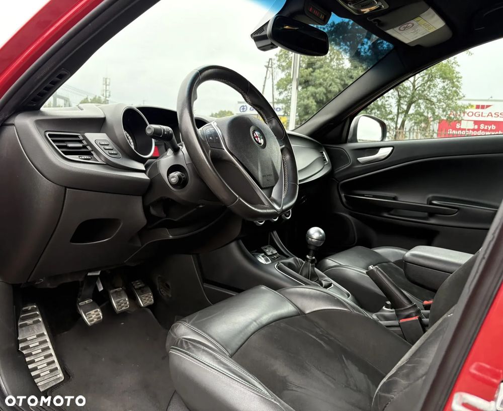 Alfa Romeo Giulietta 1.4 TB MultiAir Exclusive - 11