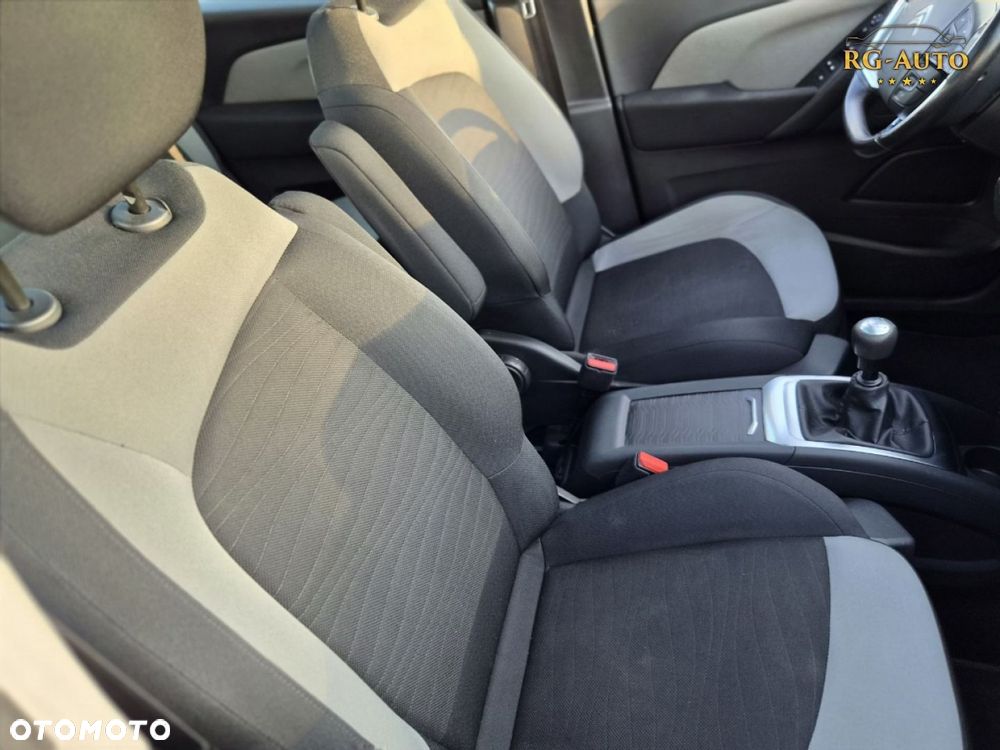 Citroën C4 Picasso - 38