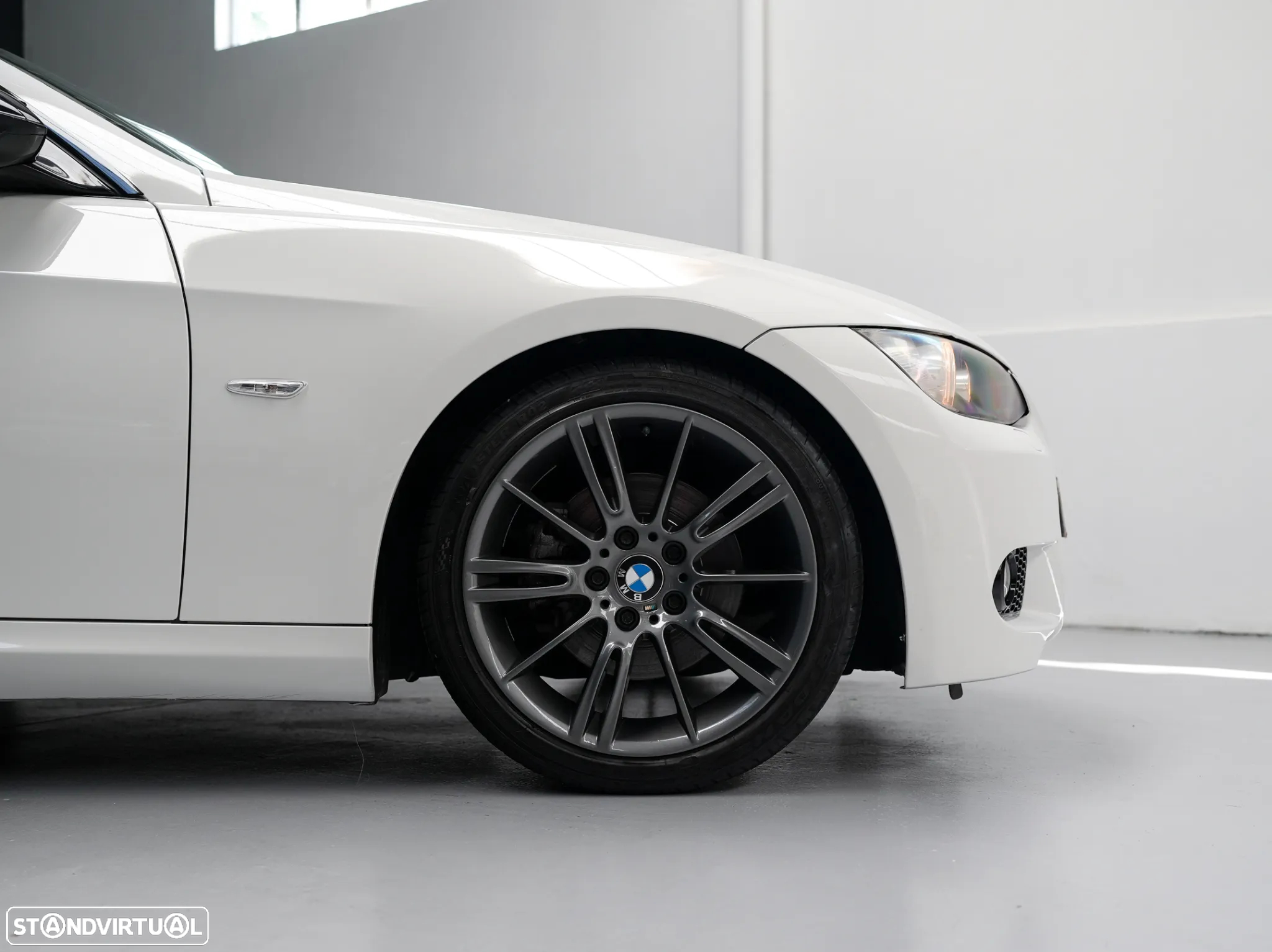BMW 320 d Coupe - 8