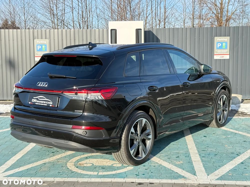 Audi Q4 e-tron 50 quattro - 8