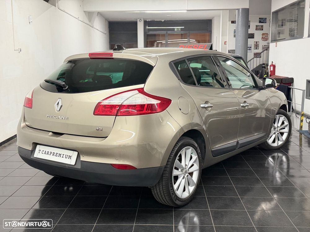 Renault Mégane 1.5 dCi Dynamique S - 7