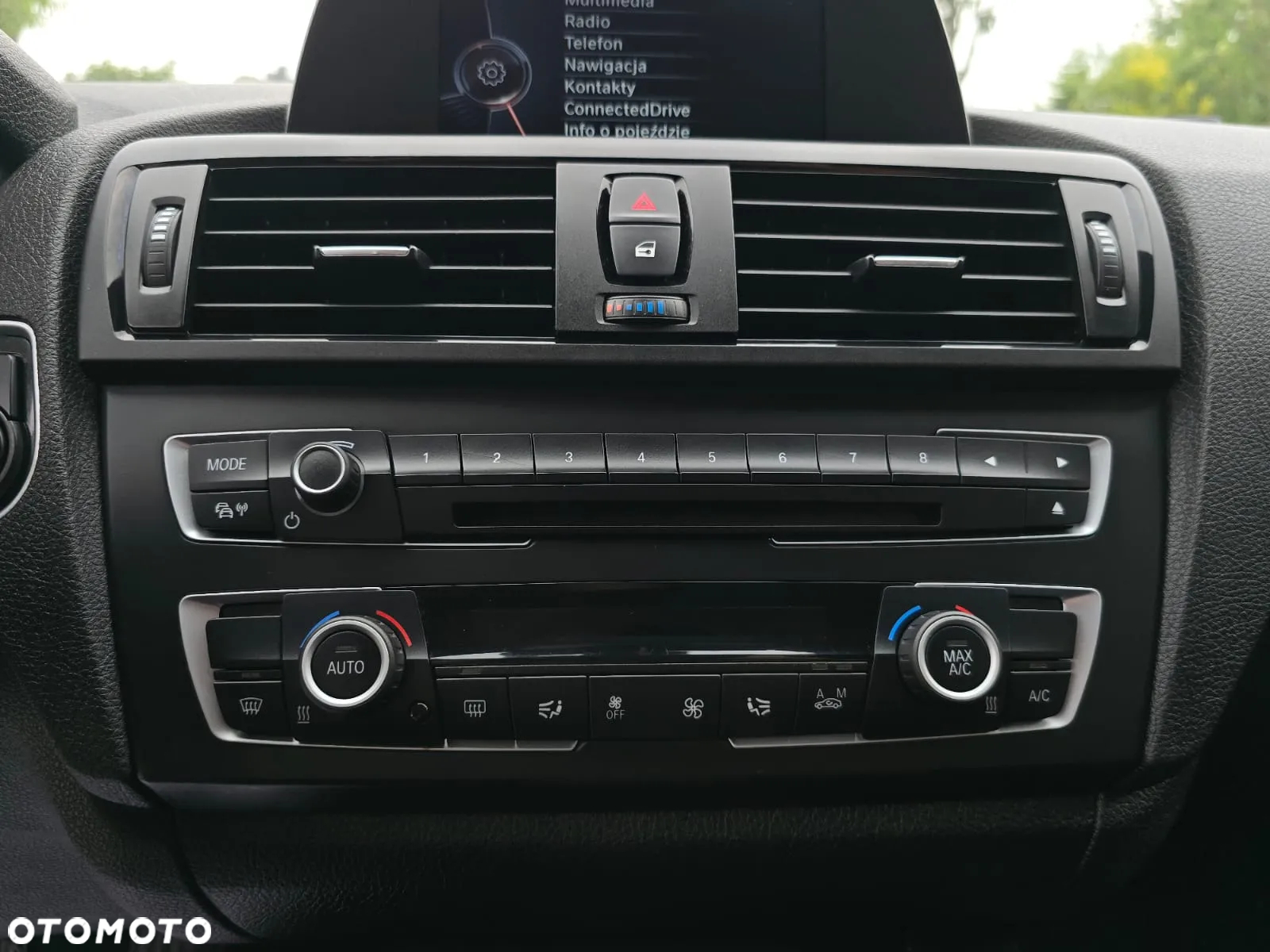 BMW Seria 1 116d EfficientDynamics Edition Sport Line - 13
