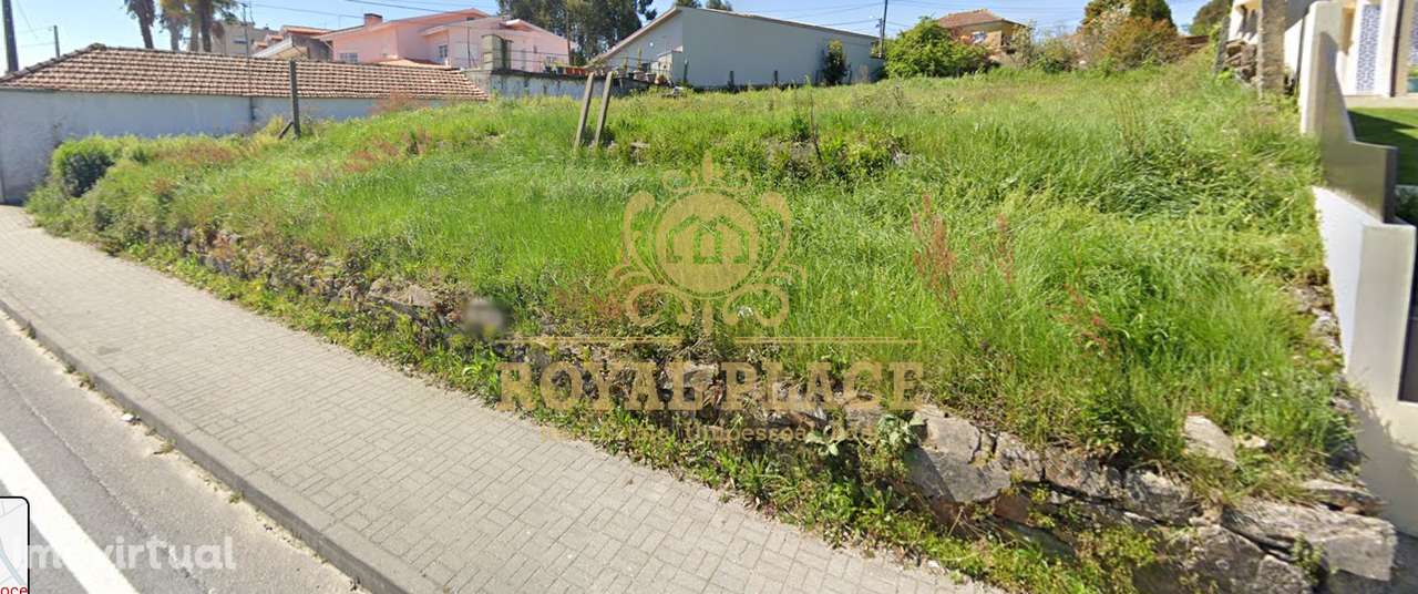 Terreno com 1030m2 junto à Nacional nº1 em Lourosa - Grande imagem: 2/4