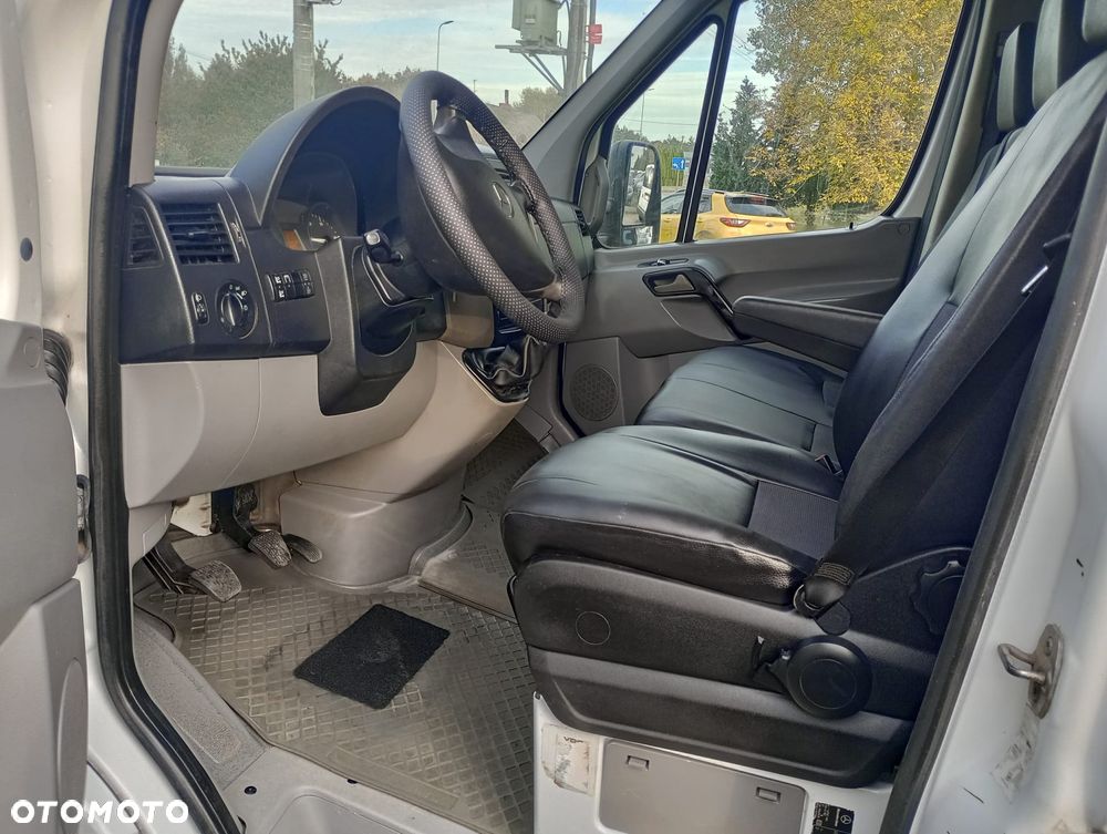 Mercedes-Benz sprinter - 9