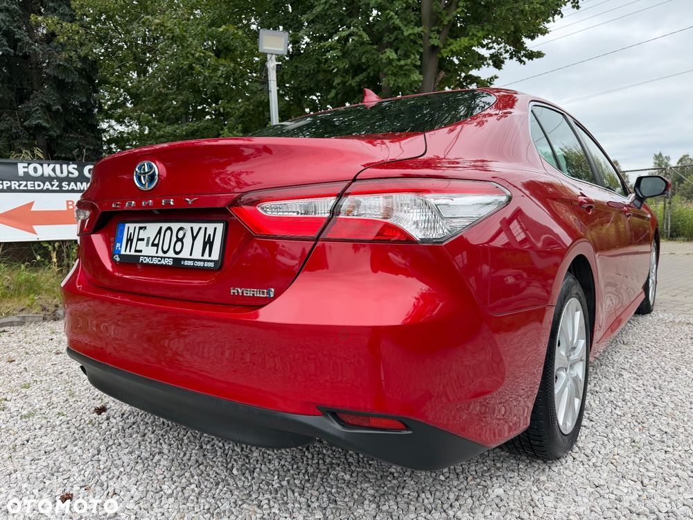 Toyota Camry 2.5 Hybrid Comfort CVT - 10
