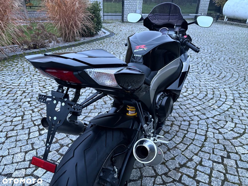 Suzuki GSX-R - 7