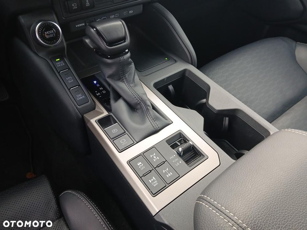 Toyota Land Cruiser LC 2.8 D-4D Executive - 33