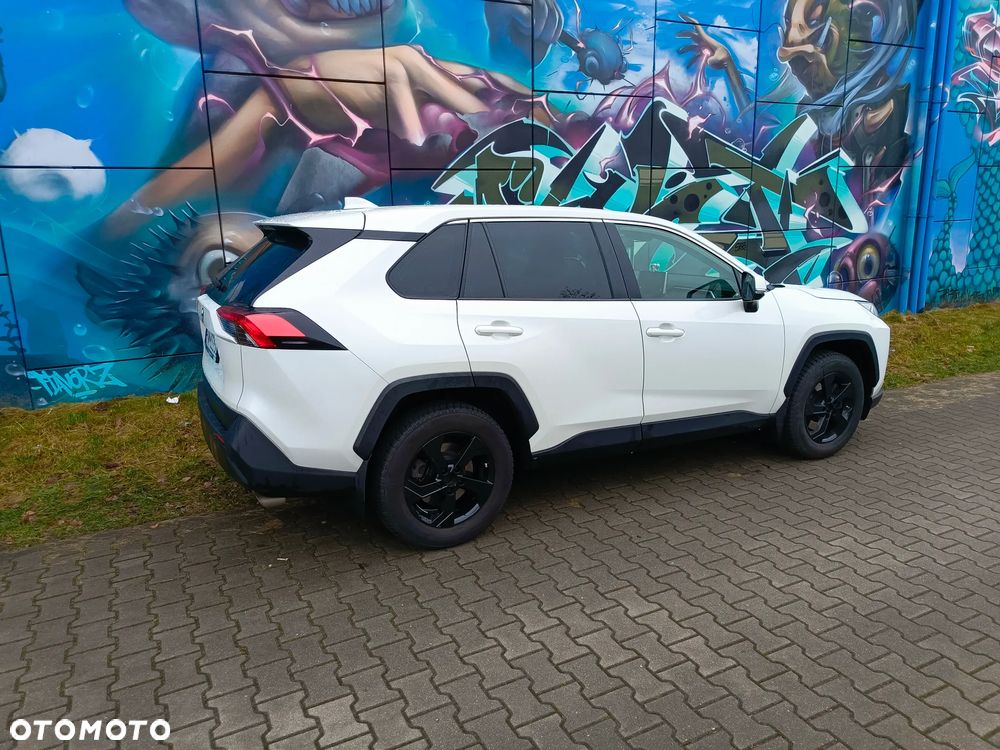 Toyota RAV4 2.0 Active 4x2 - 5