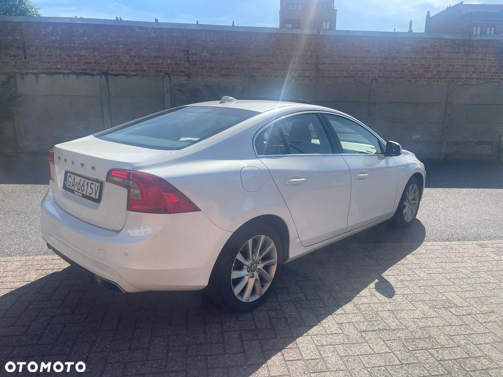 Volvo S60 T5 Drive-E Summum - 6