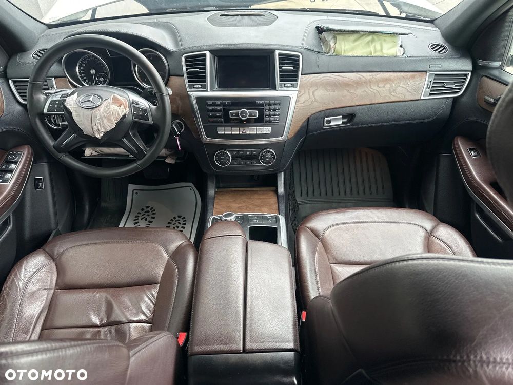 Mercedes-Benz GL - 7