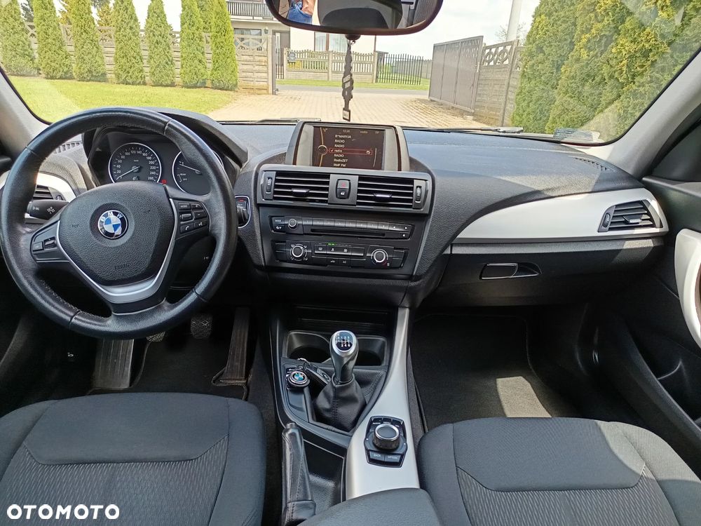 BMW Seria 1 116d - 19
