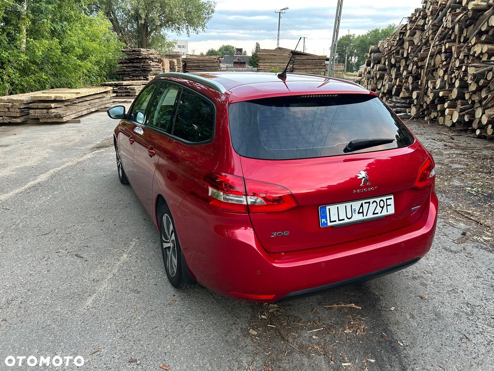 Peugeot 308 1.2 PureTech GPF Active Pack S&S EAT8 - 11