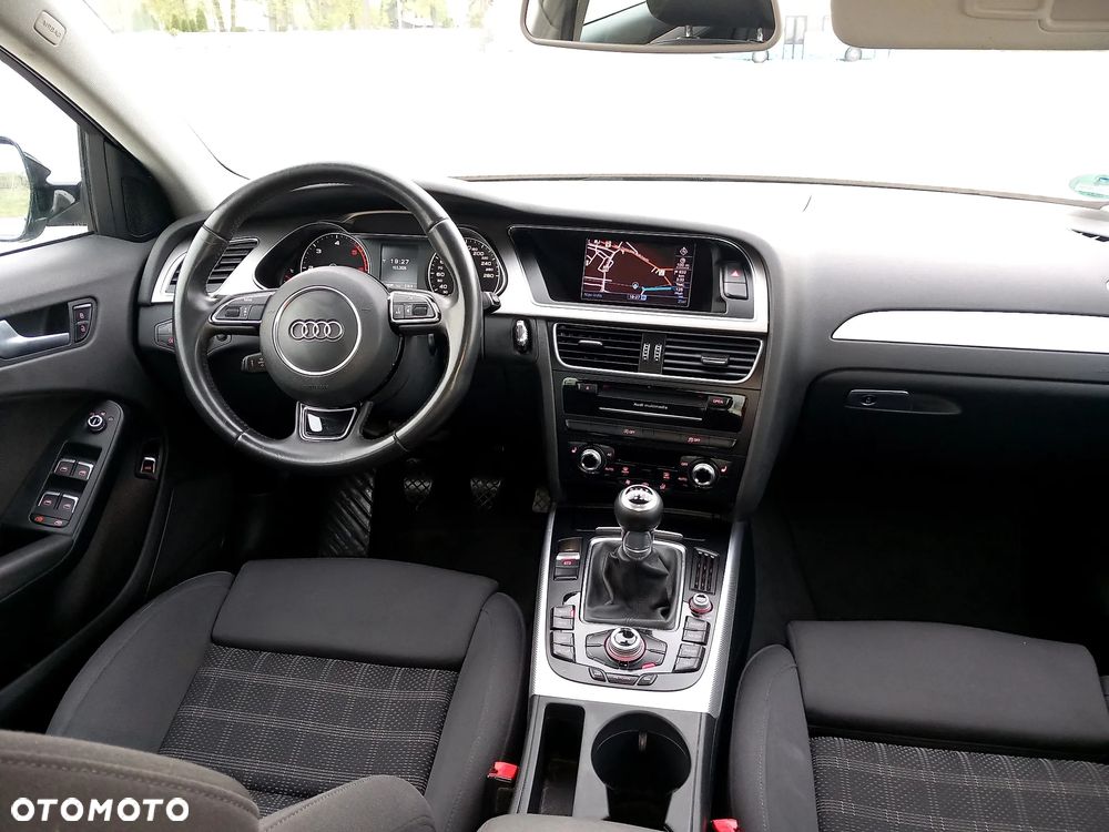 Audi A4 Avant 2.0 TDI DPF Attraction - 40