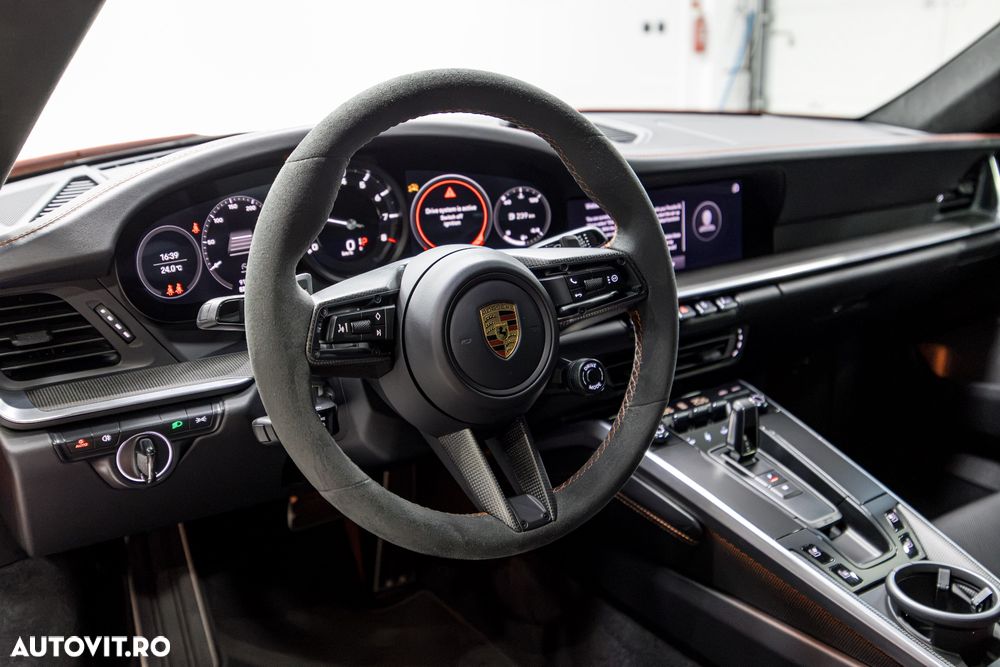 Porsche 911 Carrera S PDK - 16