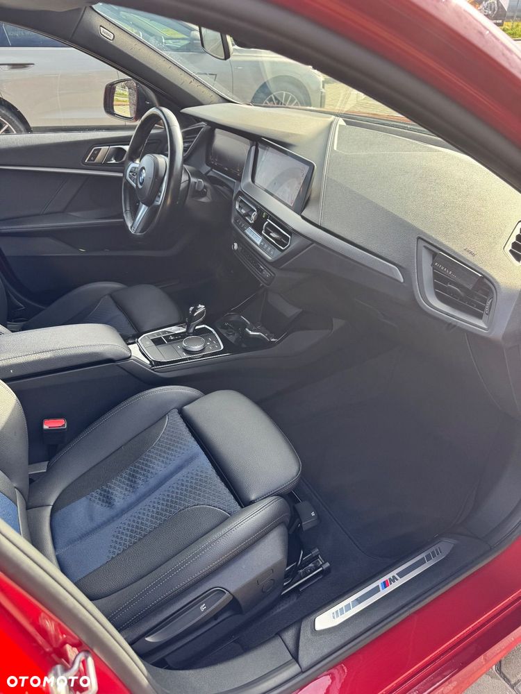 BMW Seria 1 118i M Sport - 12