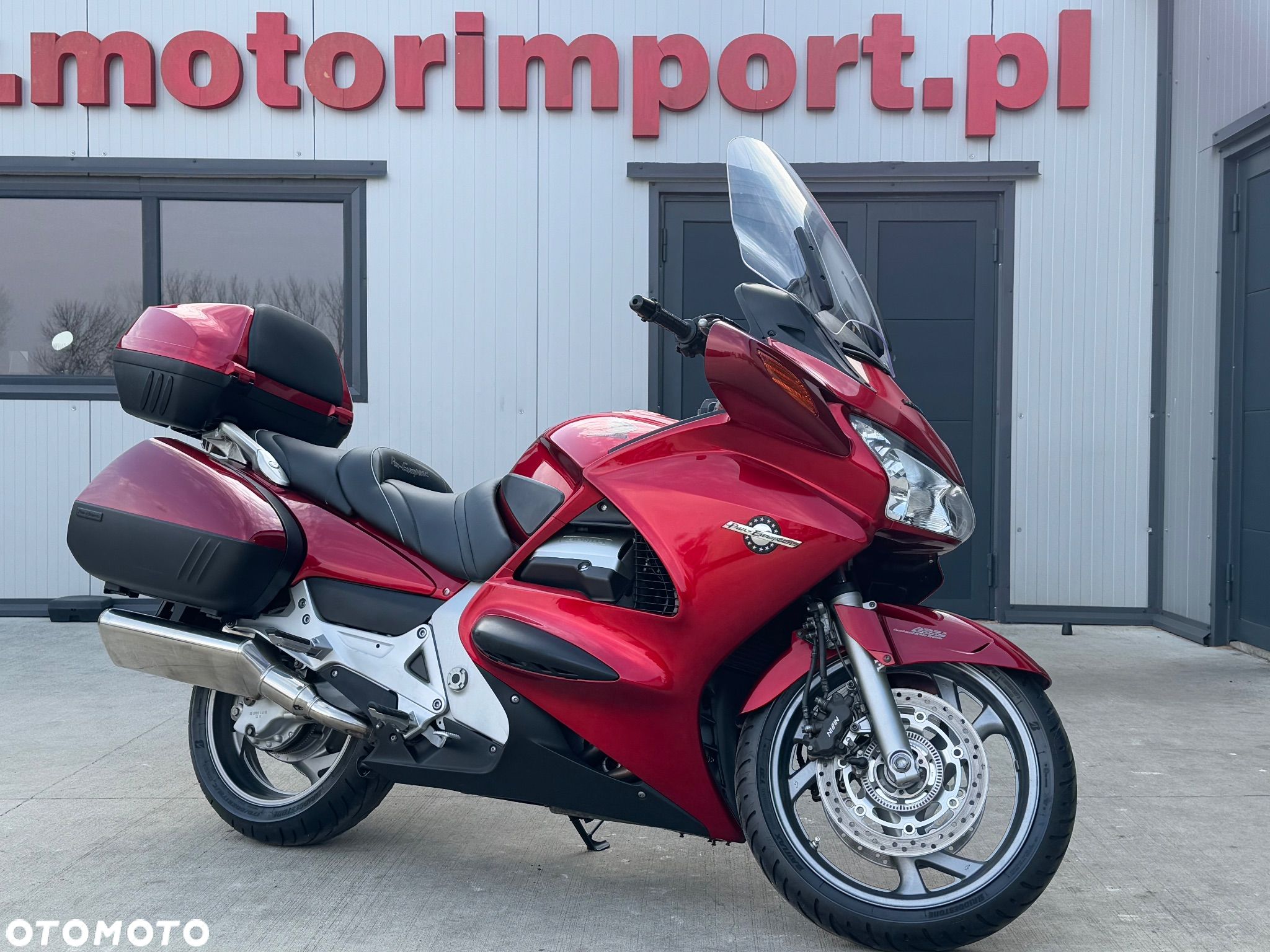 Honda ST - 1