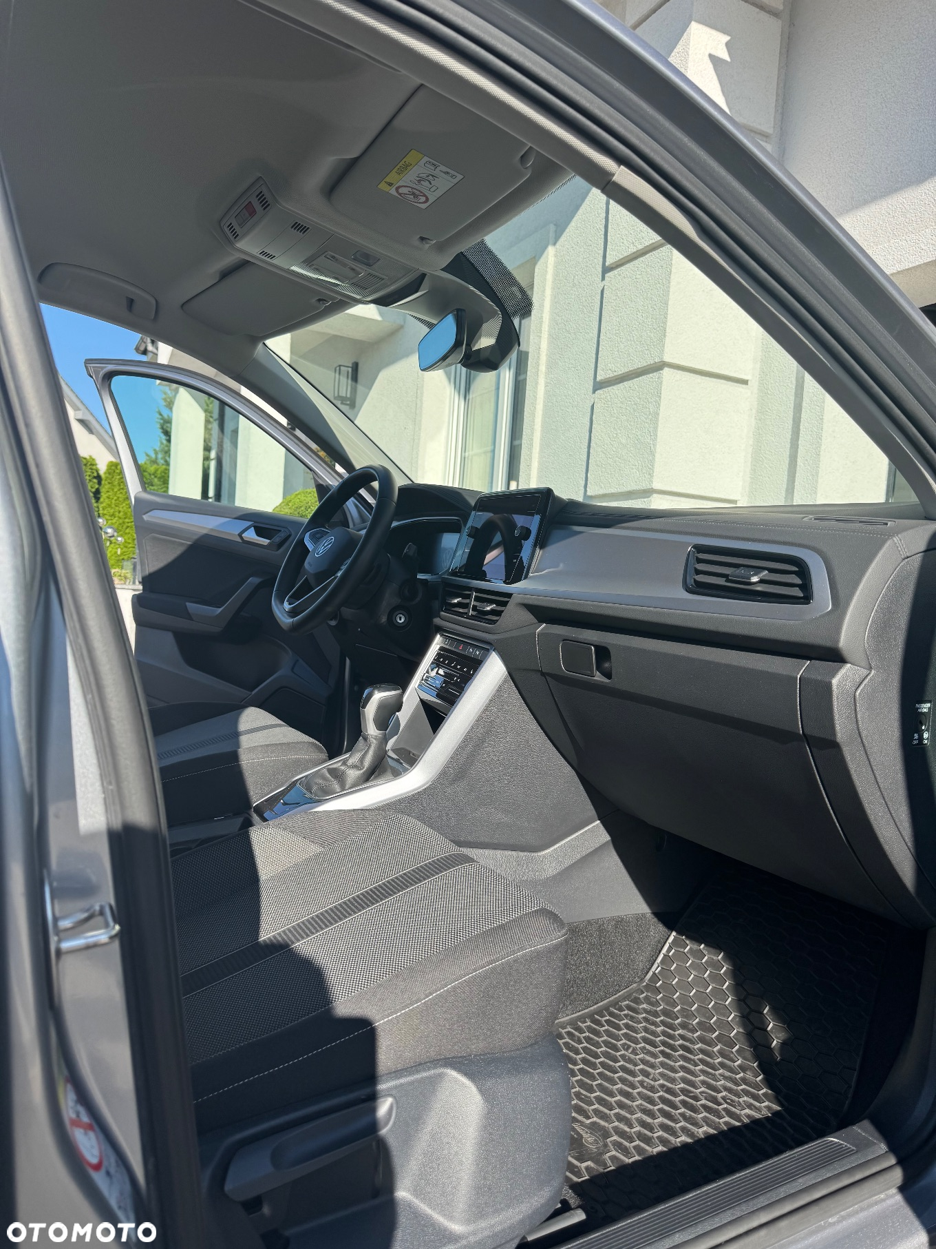 Volkswagen T-Roc 1.5 TSI Life DSG - 12