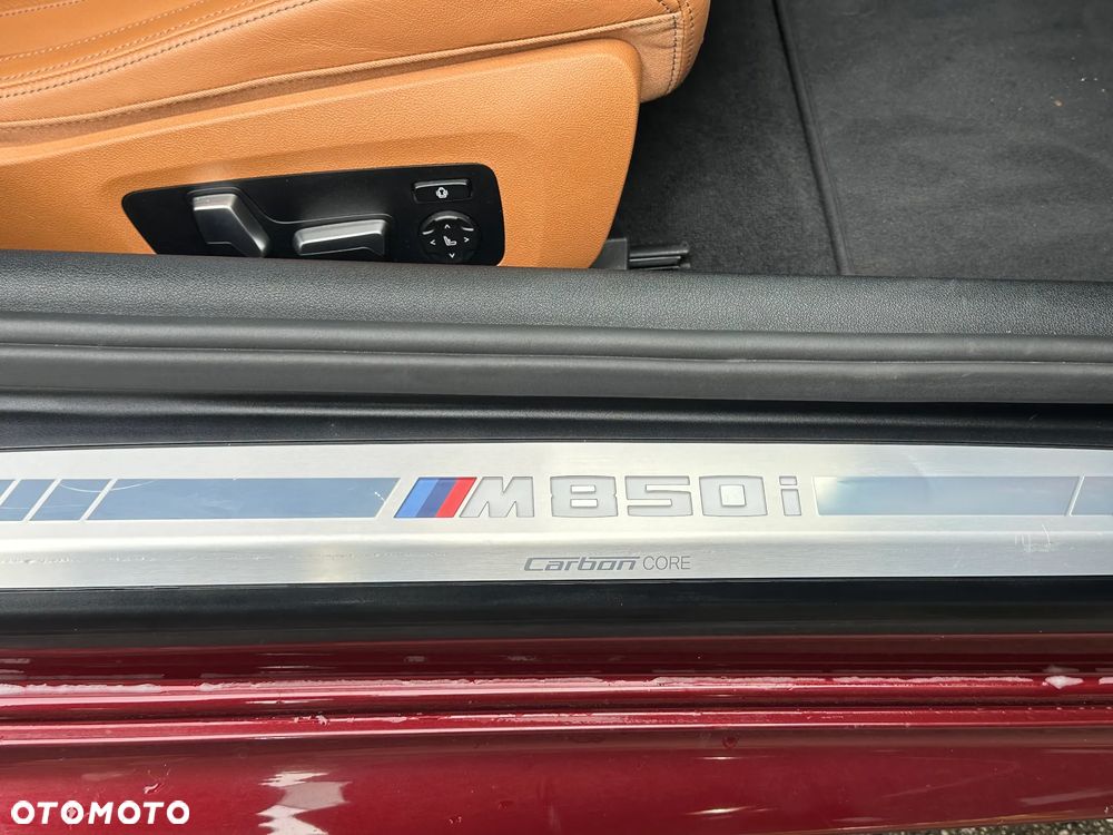 BMW Seria 8 - 7