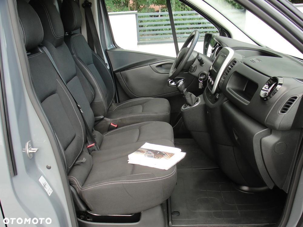 Renault Trafic - 6
