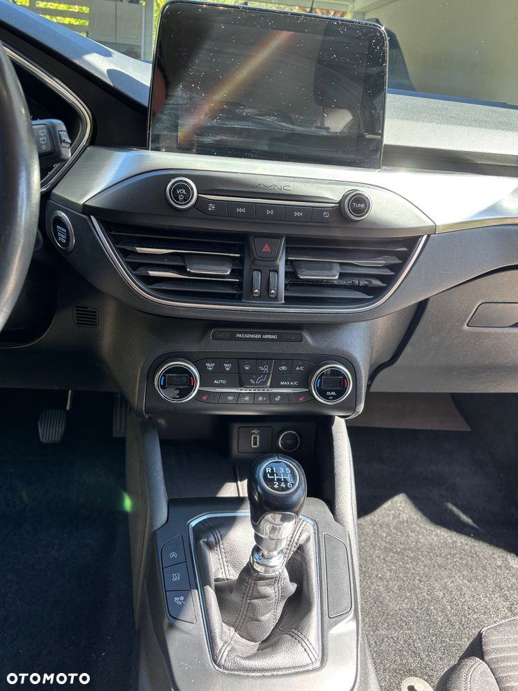 Ford Focus 2.0 EcoBlue Titanium Business - 6