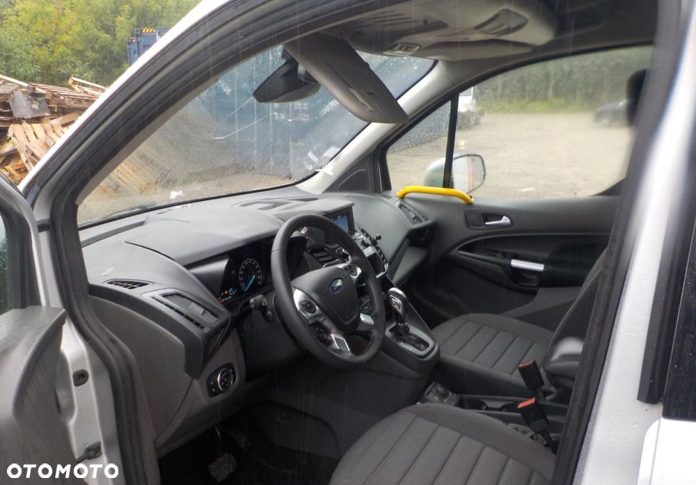 Ford Tourneo Connect - 20
