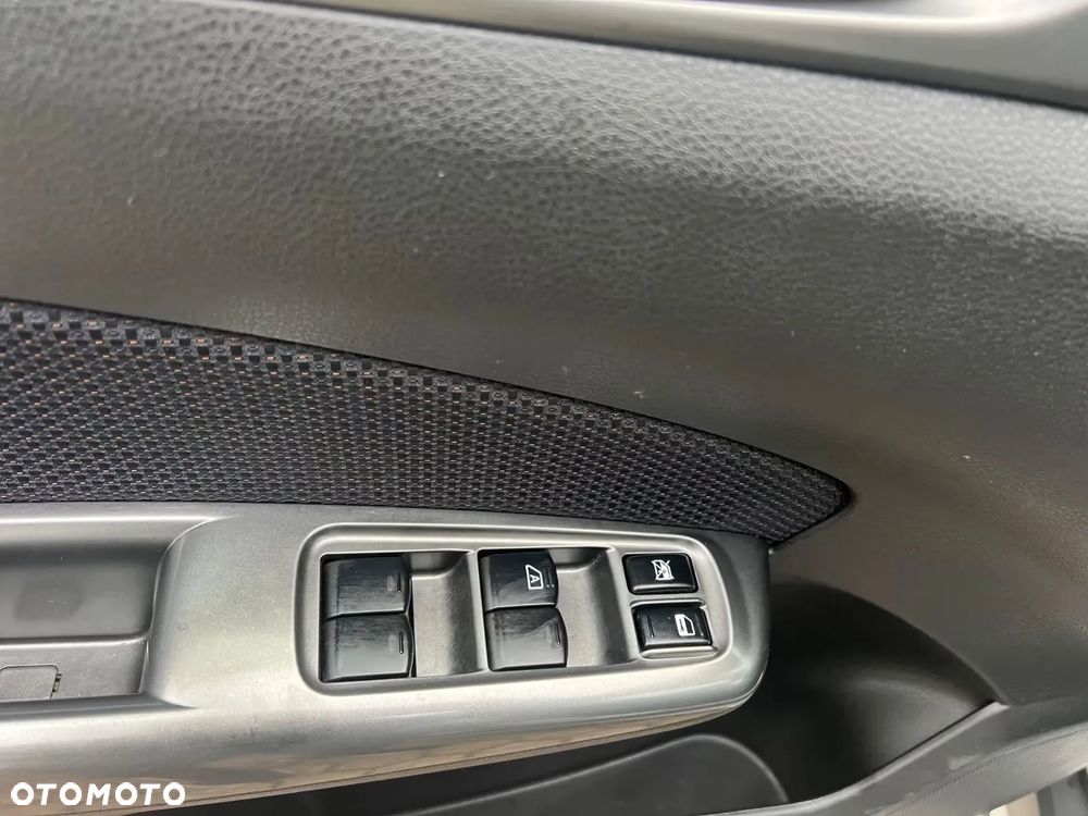 Subaru Forester 2.0i Exclusive Lineartronic - 17