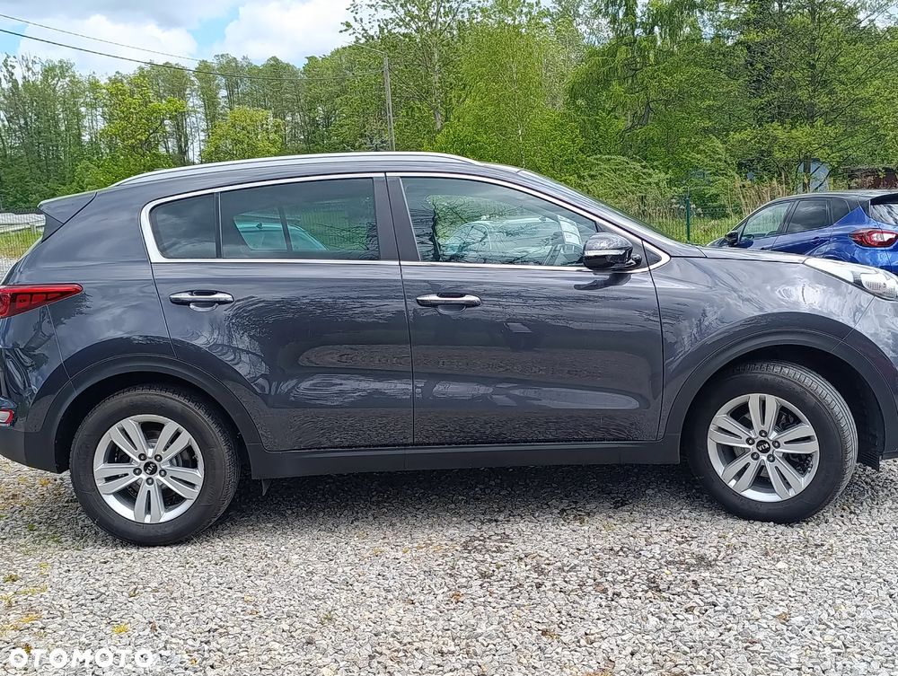 Kia Sportage 1.6 GDI 2WD ISG Dream-Team Edition - 11