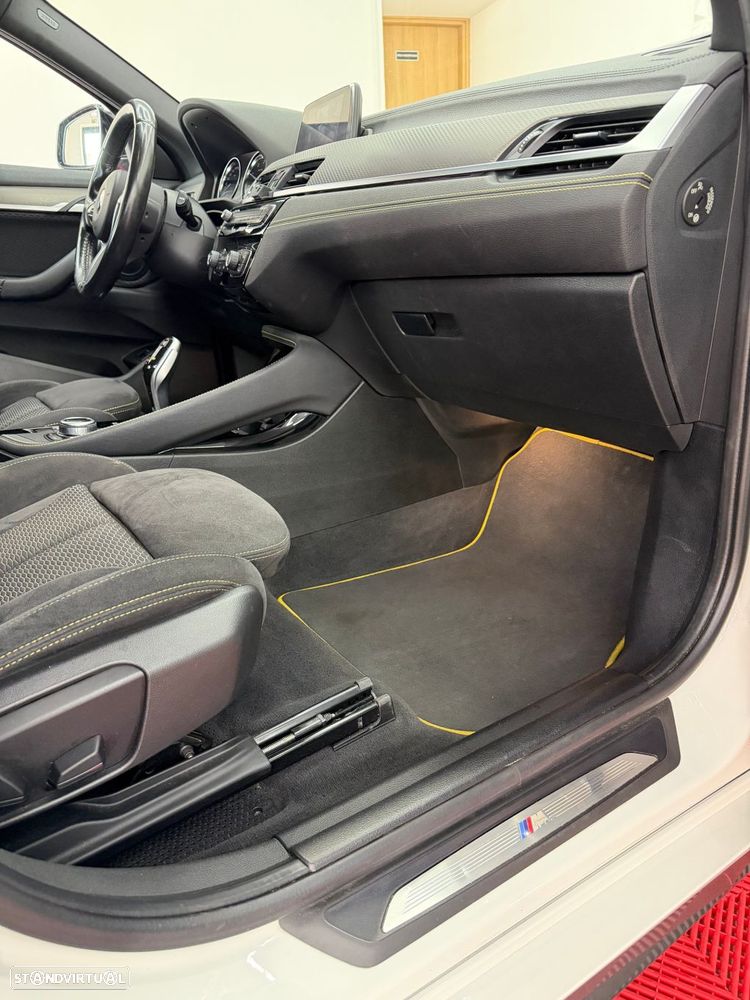BMW X2 18 d sDrive Auto Pack M - 17