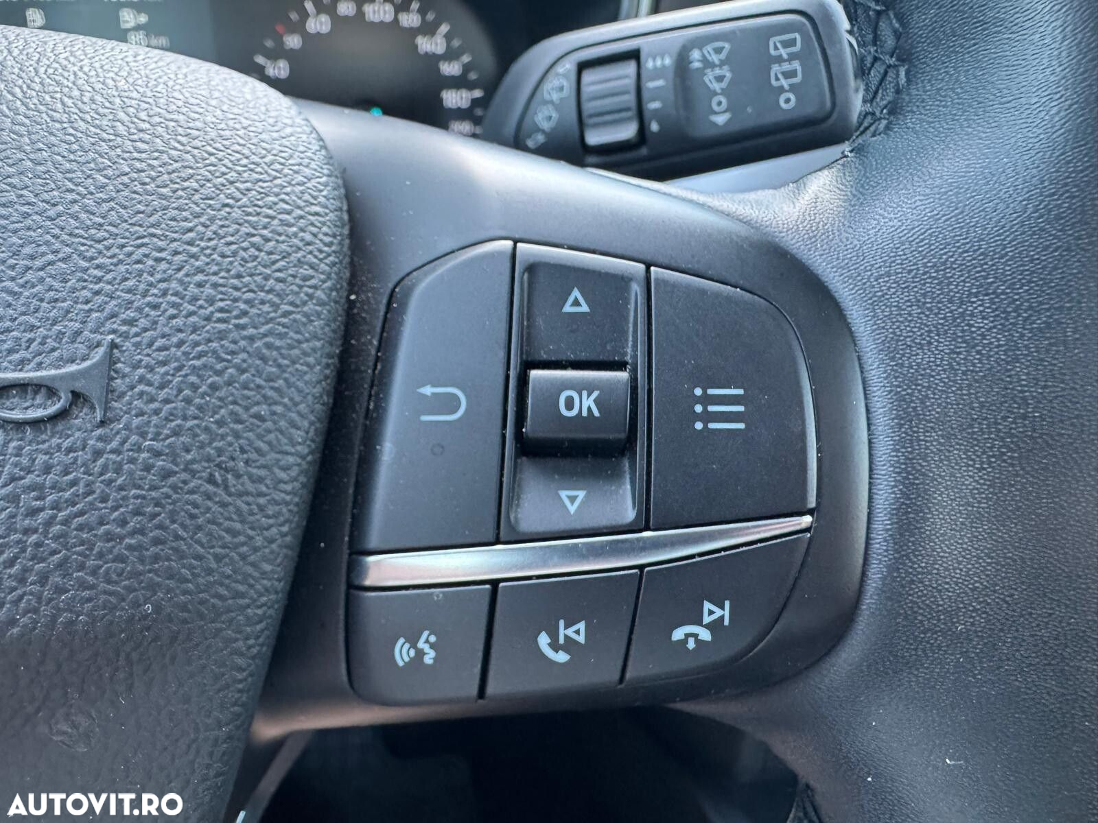 Ford Focus - 12